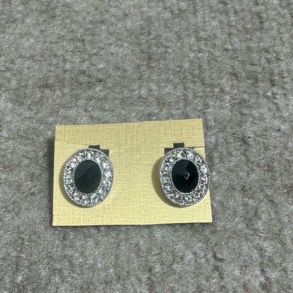 Vintage Monet Black Stone Set in Clear‎ Stone Clip On Earrings